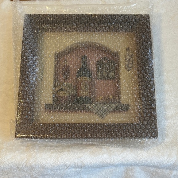 Vintage Art Miniature Wine Bottles 3D Shadow Box Antique Wine Theme Art NWT - Picture 5 of 7